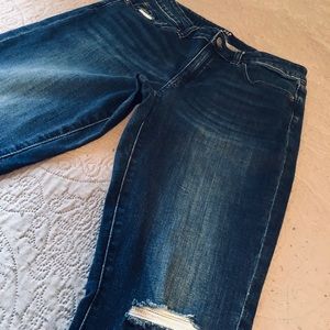 Classic Gap Distressed Skinny Jeans